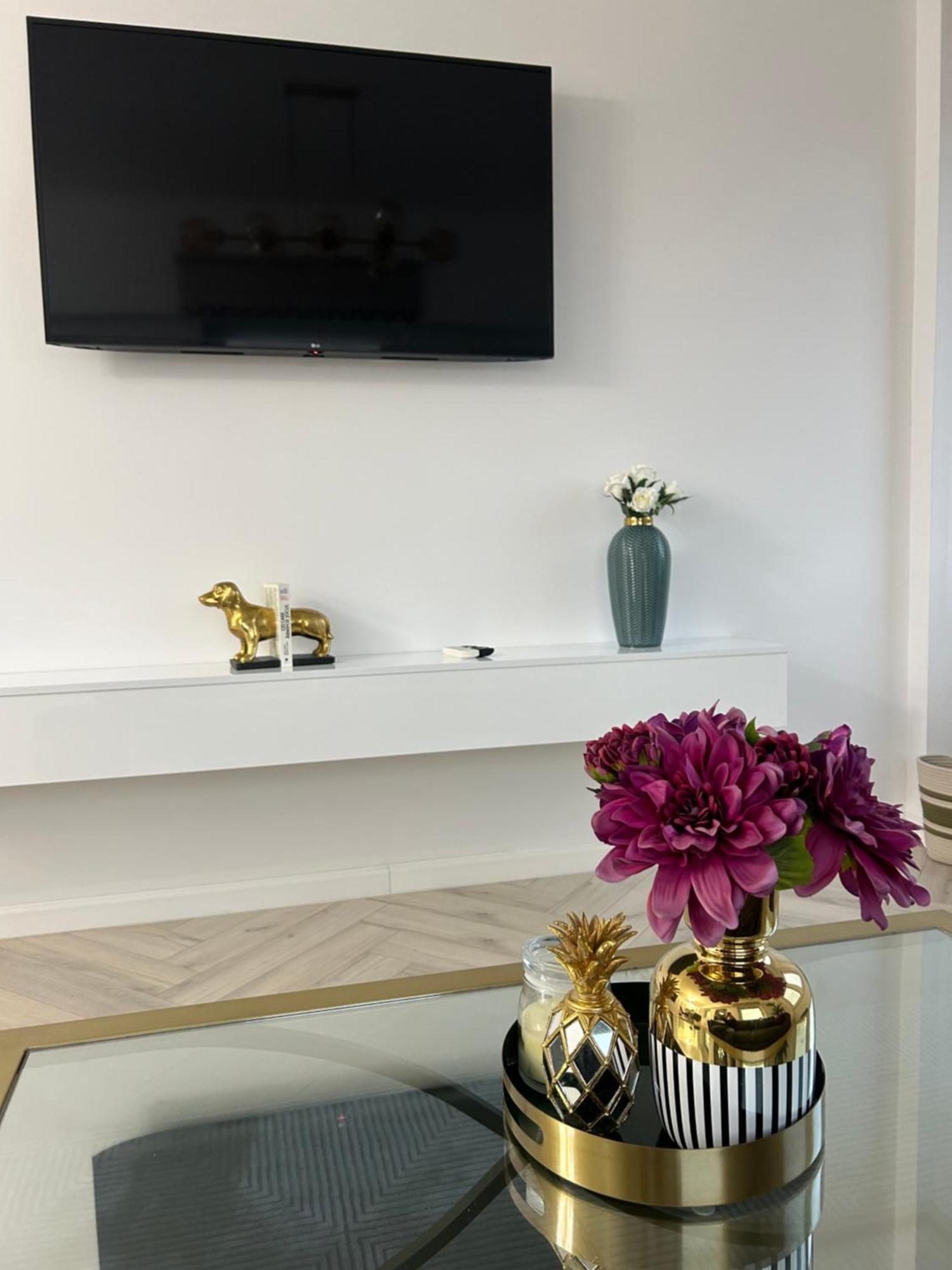 Elite Apartment Сибиу Экстерьер фото